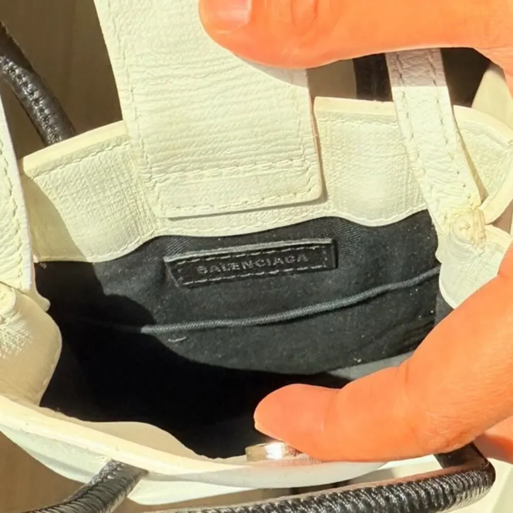 BALENCIAGA‎ Shoulder Bag Phone Holder 593826 Crossbody Calfskin White Runway - Picture 11 of 11